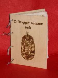 Magyar Nemzet Imái fatáblás könyv